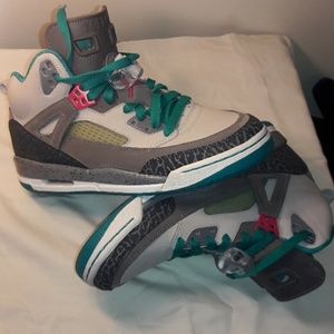 Nike Jordan Spizane GS SKU #317321-063